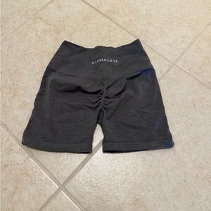 Alphalete amplify shorts